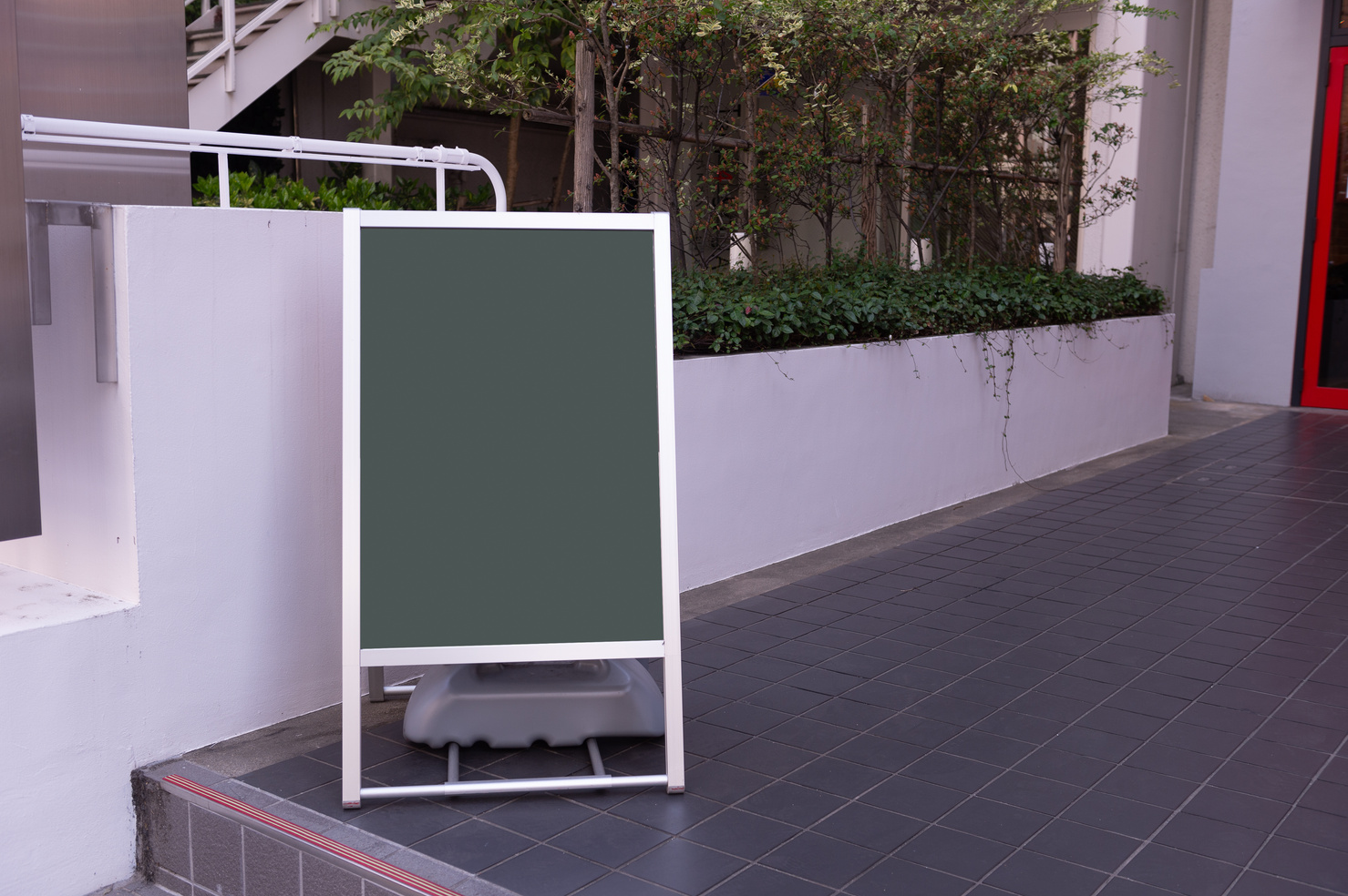 Blank white outdoor advertising stand/sandwich board mock up tem